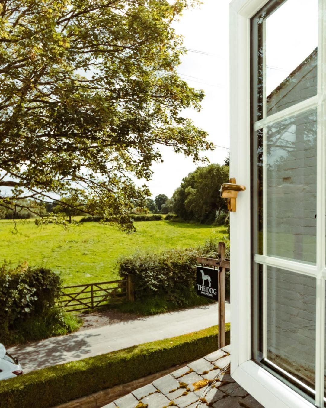 The Dog In Over Peover Knutsford Zewnętrze zdjęcie